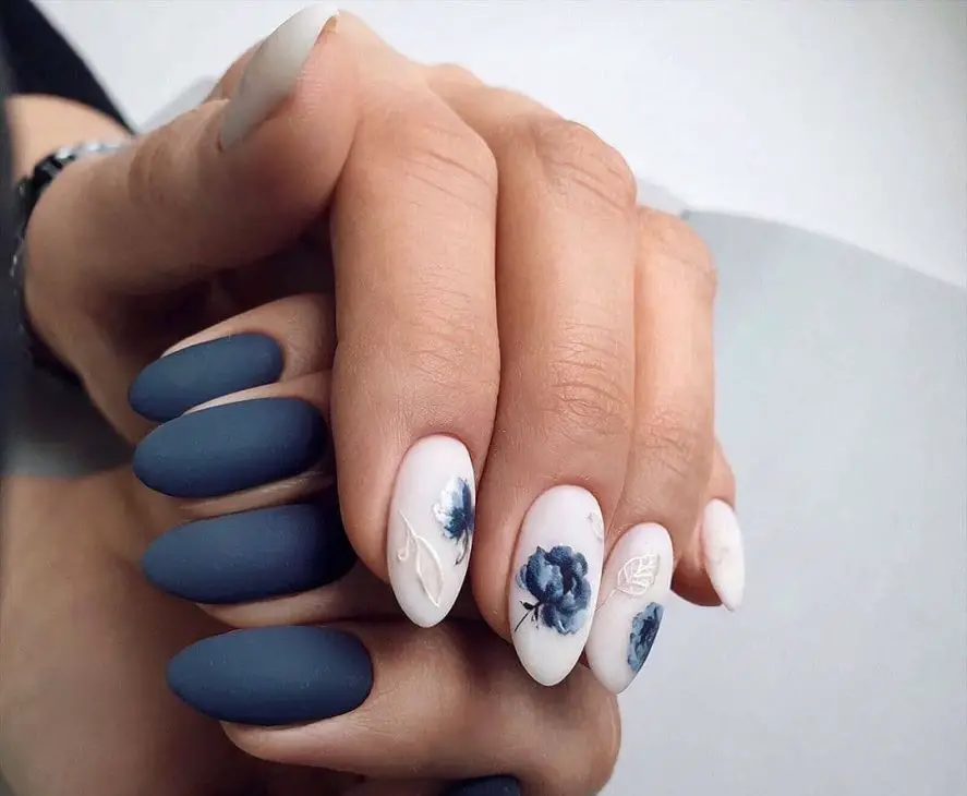 Stunning Blue Summer Nails Ideas for 2024: Shapes, Designs, and DIY Tips