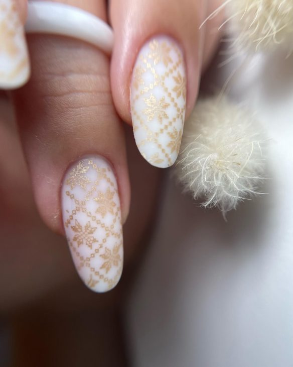 21 Summer White Nail Designs for 2024: Trendy, Simple, and Cute Ideas