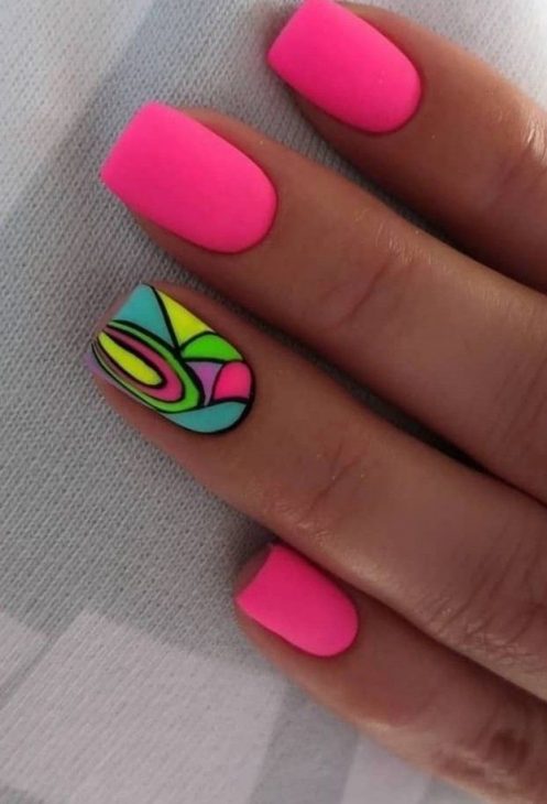 20 Stunning Ideas for Summer Short Coffin Nails: Cute, Trendy, and Easy Designs for 2024