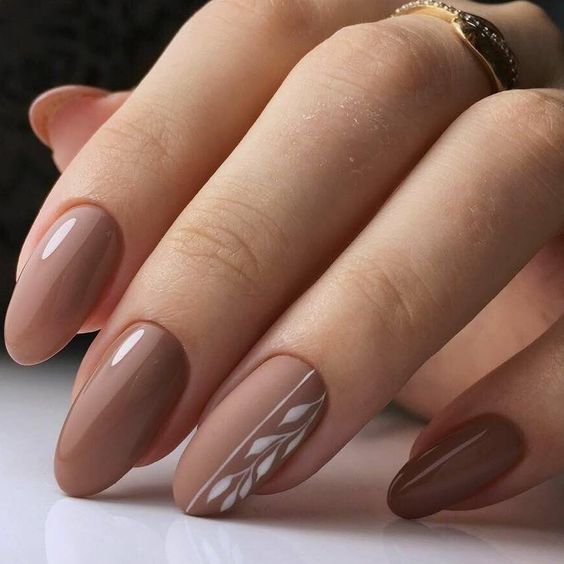 20 Ideas Brown Fall Nails: Stunning Designs to Welcome the Autumn Season