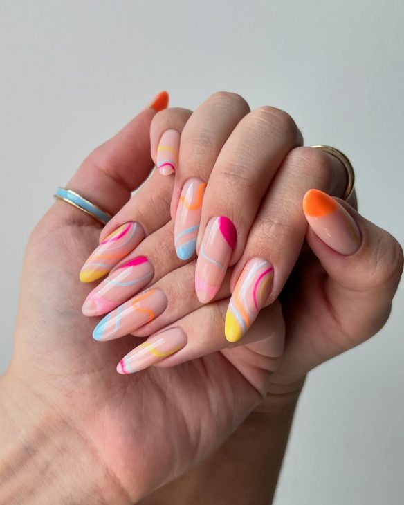 End of Summer Nails: Trendy Ideas to Close Out the Season