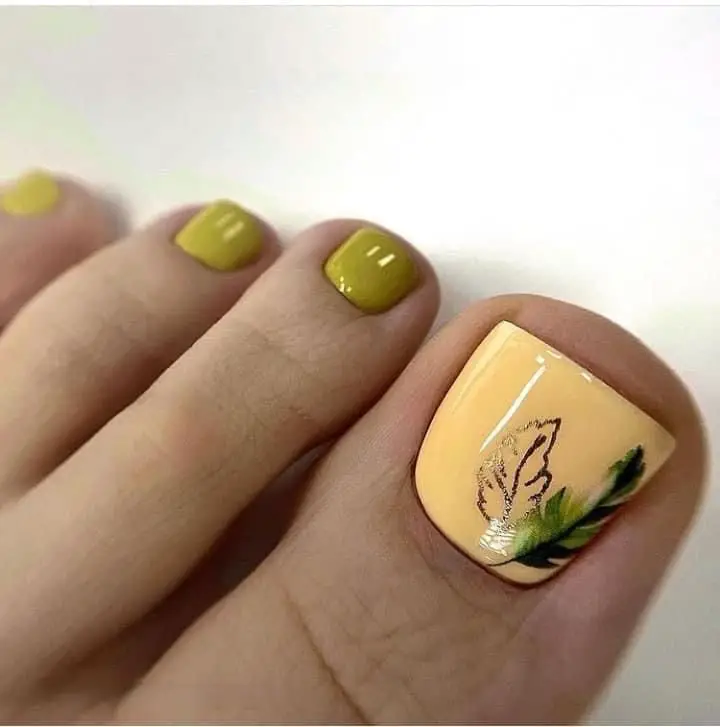 20 Gorgeous Fall Toe Nail Colors for 2024: Autumn Pedicure Ideas