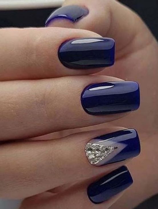 20 Ideas Blue Fall Nails: A Professional's Guide to Stunning Manicure Designs