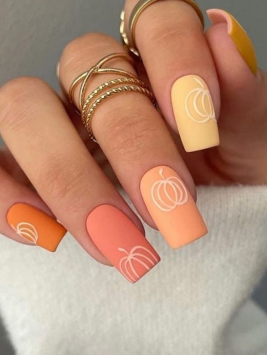 Fall Nail Colors 2024: 20 Ideas and Trends