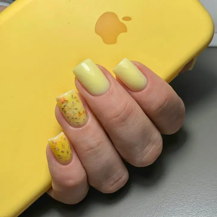 21 Ideas Fall Themed Nails: Embrace Autumn with Stunning Designs