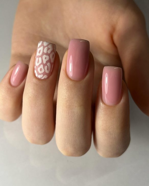 End of Summer Nails: Trendy Ideas to Close Out the Season