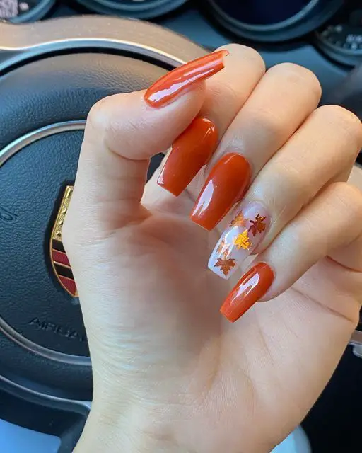 20 Ideas Fall Leaf Nail Designs: Embrace the Autumn Vibes