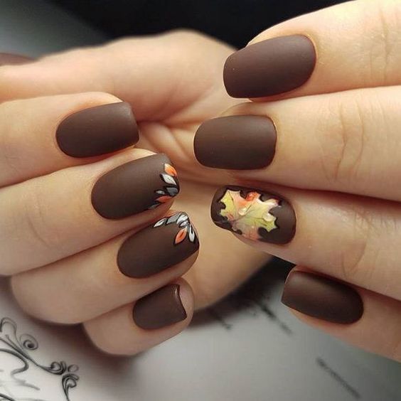 20 Ideas Brown Fall Nails: Stunning Designs to Welcome the Autumn Season