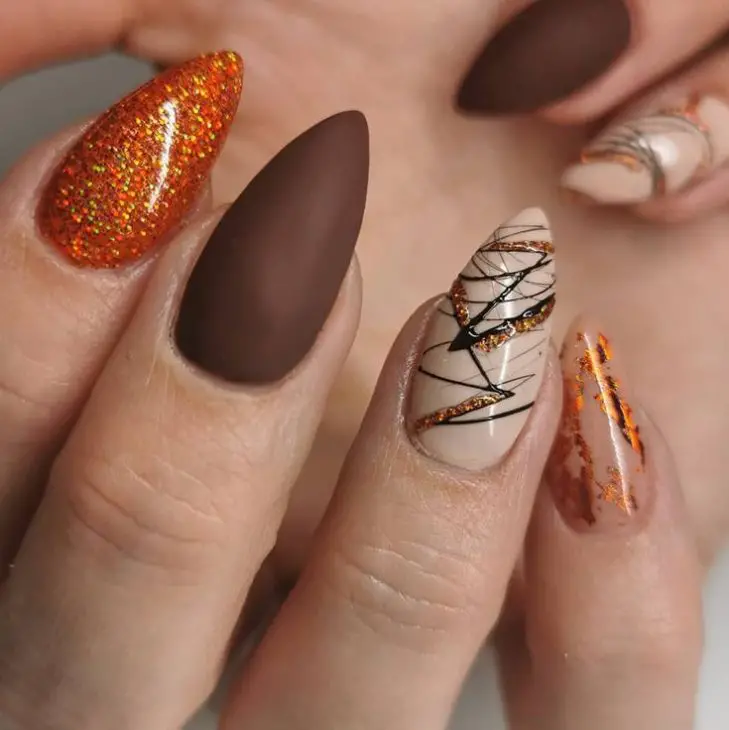 20 Ideas Brown Fall Nails: Stunning Designs to Welcome the Autumn Season