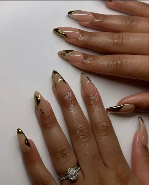 20 Stunning Fall Nail Colors for Dark Skin Tones to Rock in 2024