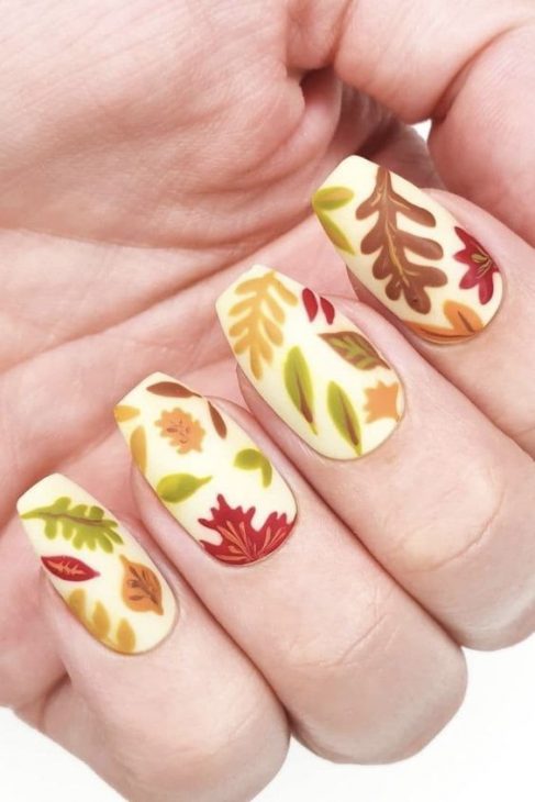 20 Ideas Fall Gel Nail Designs: Embrace the Autumn Elegance