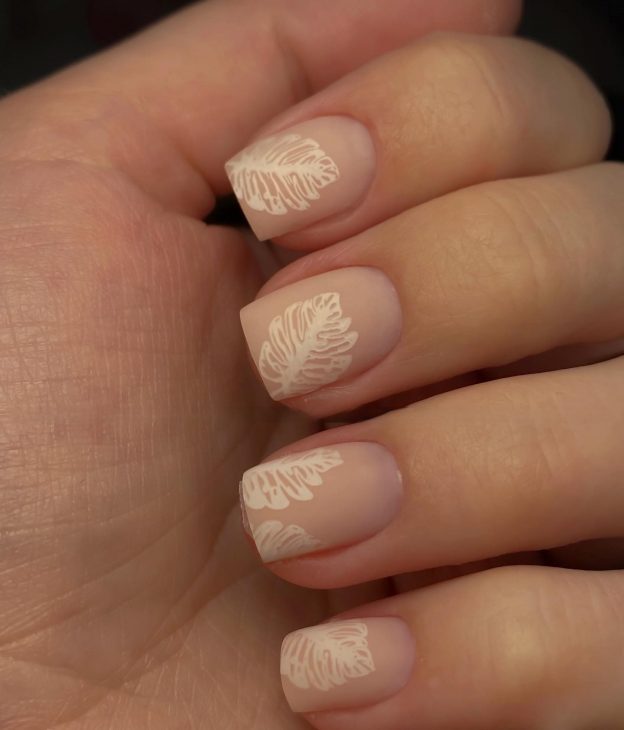 Fall Wedding Nails: Elegance and Charm for Every Bride and Guest