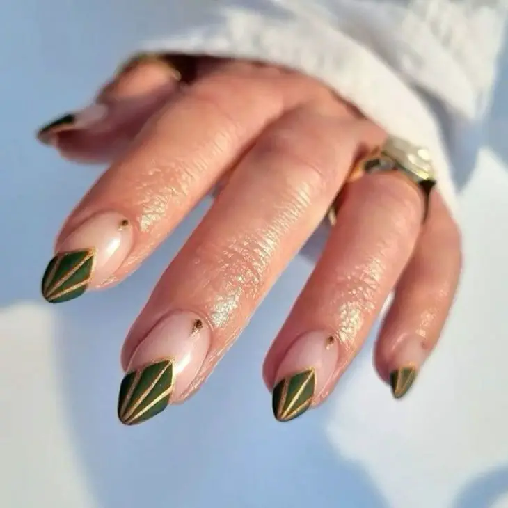 Fall French Tip Nails: Stunning Designs to Embrace the Season