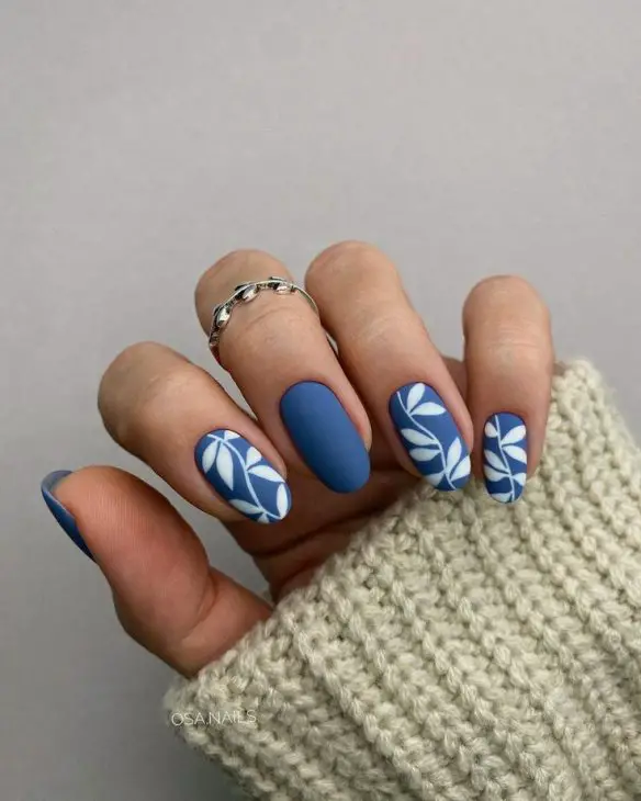 20 Ideas Blue Fall Nails: A Professional's Guide to Stunning Manicure Designs