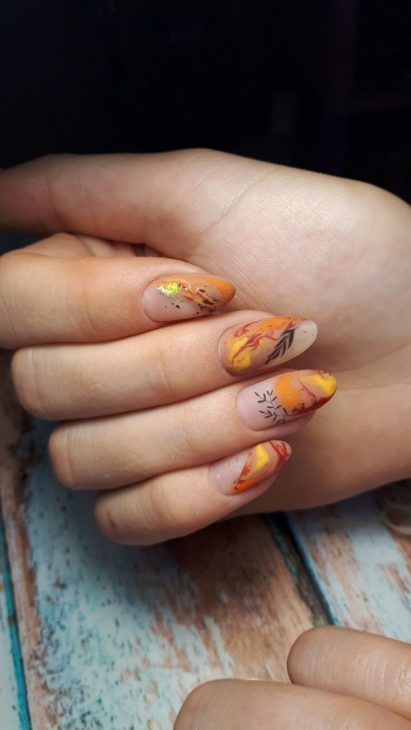 21 Ideas Fall Nail Designs: Embrace the Season with Style