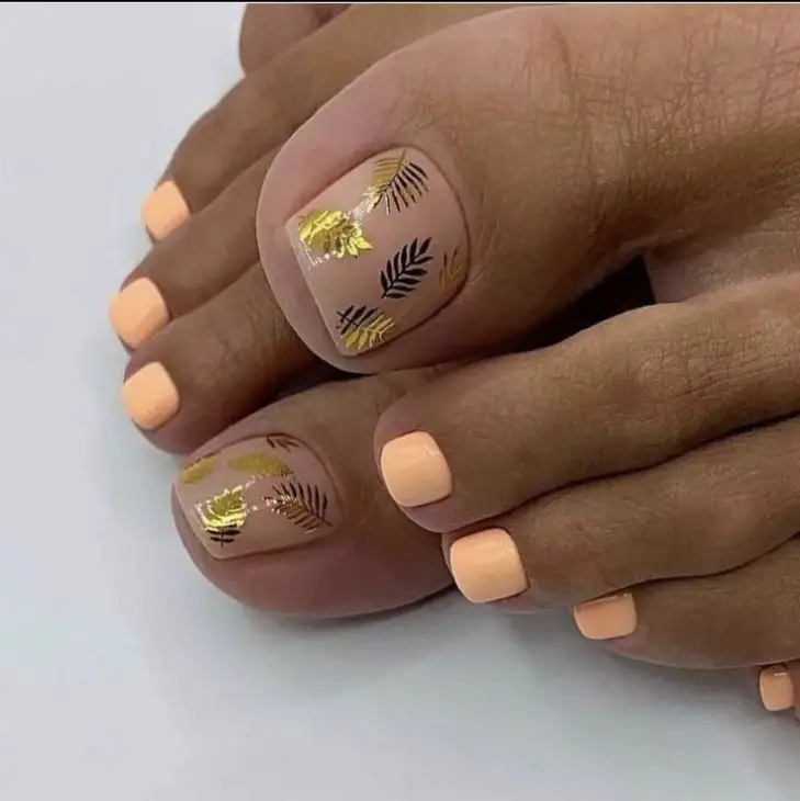 20 Gorgeous Fall Toe Nail Colors for 2024: Autumn Pedicure Ideas