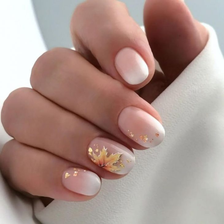 20 Ideas Fall Leaf Nail Designs: Embrace the Autumn Vibes