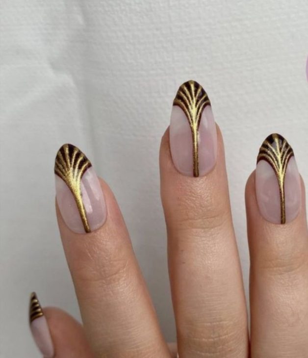 Fall French Tip Nails: Stunning Designs to Embrace the Season