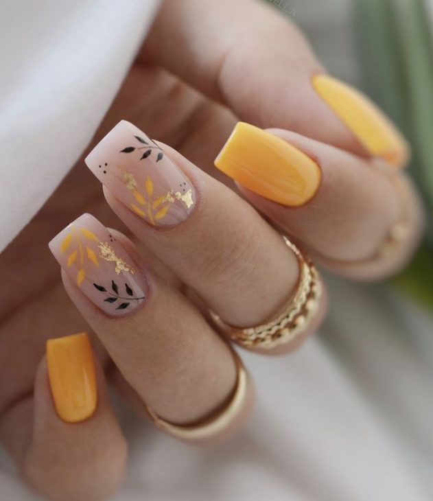 20 Ideas Fall Leaf Nail Designs: Embrace the Autumn Vibes