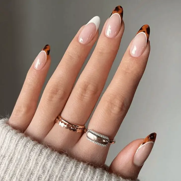 Fall French Tip Nails: Stunning Designs to Embrace the Season