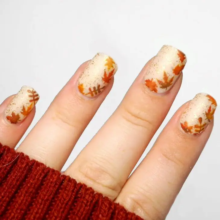 20 Ideas Fall Leaves Nail Art: A Journey Through Autumn Beauty