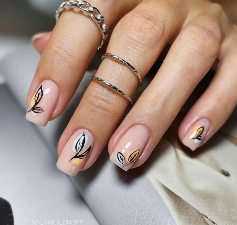 End of Summer Nails: Trendy Ideas to Close Out the Season