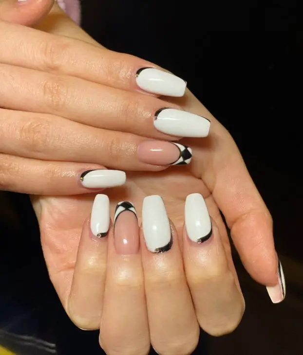 20 Stunning Summer French Manicure Ideas for 2024: Trendy Designs for Every Style