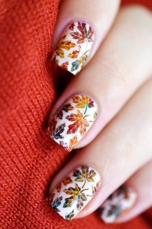 20 Ideas Fall Leaf Nail Designs: Embrace the Autumn Vibes