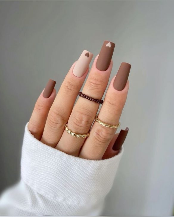 20 Ideas Brown Fall Nails: Stunning Designs to Welcome the Autumn Season