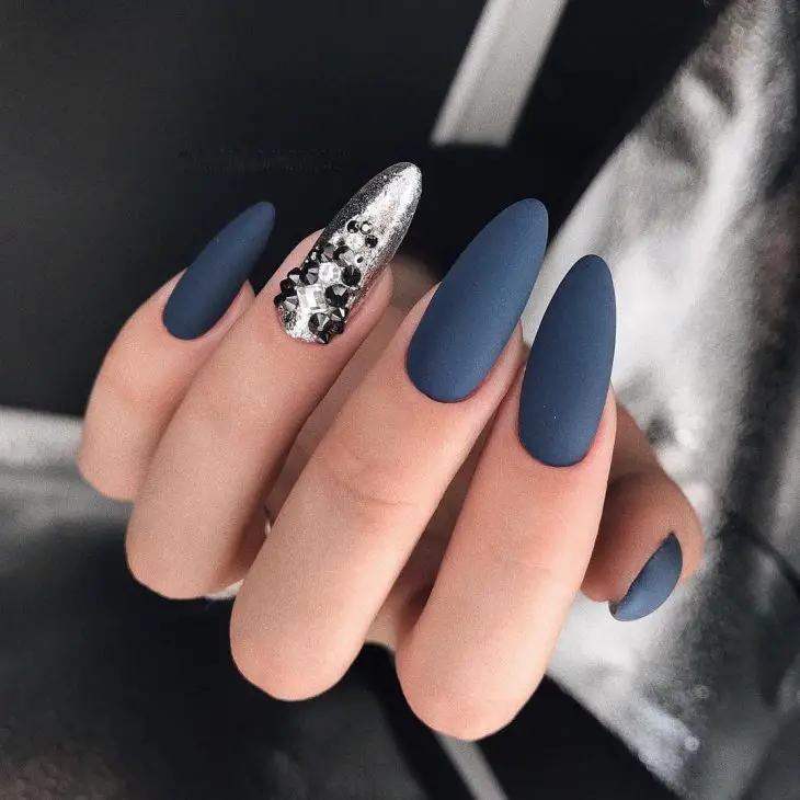 20 Ideas Blue Fall Nails: A Professional's Guide to Stunning Manicure Designs