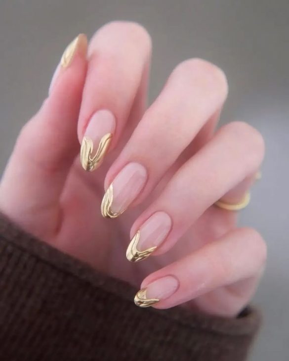 Fall French Tip Nails: Stunning Designs to Embrace the Season