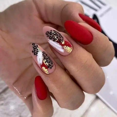 20 Ideas Red Fall Nails: Captivating Ideas for a Seasonal Manicure