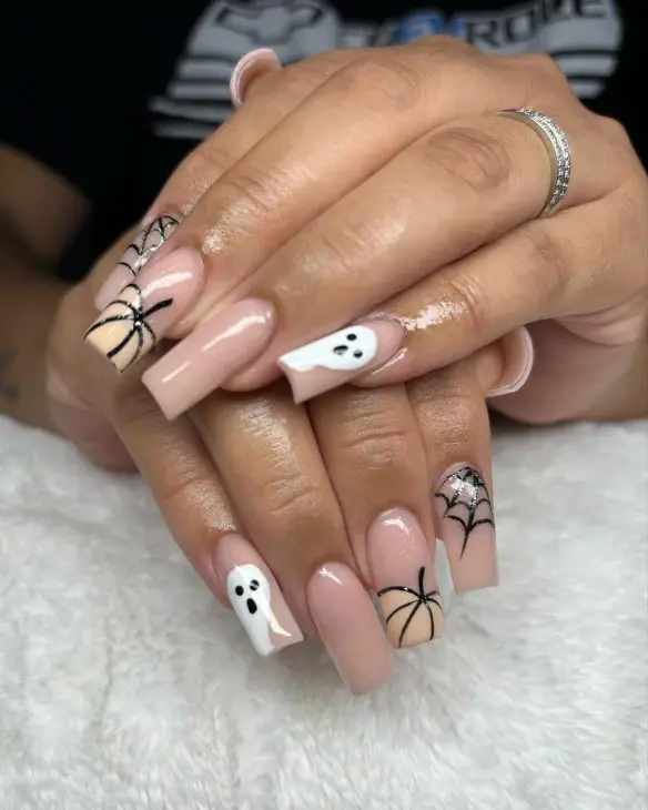 Fall Pumpkin Nails: Stunning Designs for the Season