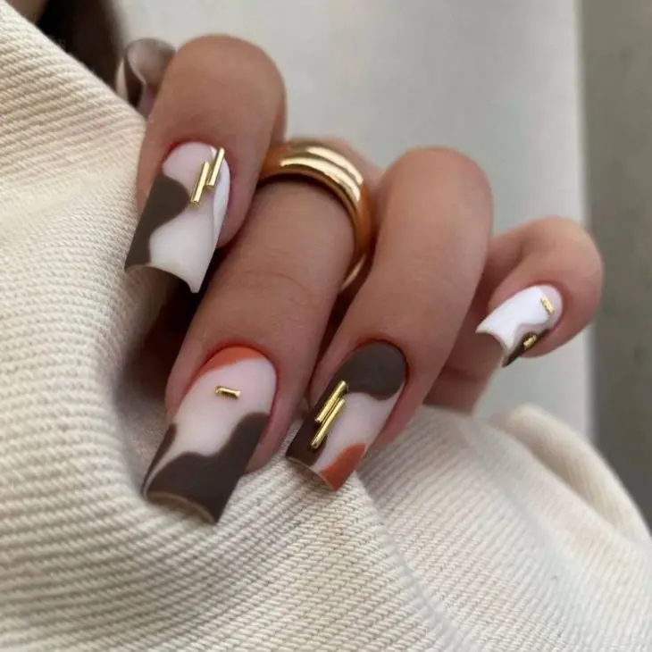 Fall Nail Colors 2024: 20 Ideas and Trends