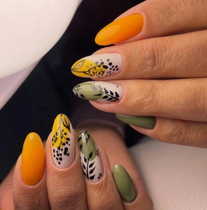 20 Unique Fall Leaves Nail Art Designs for 2024