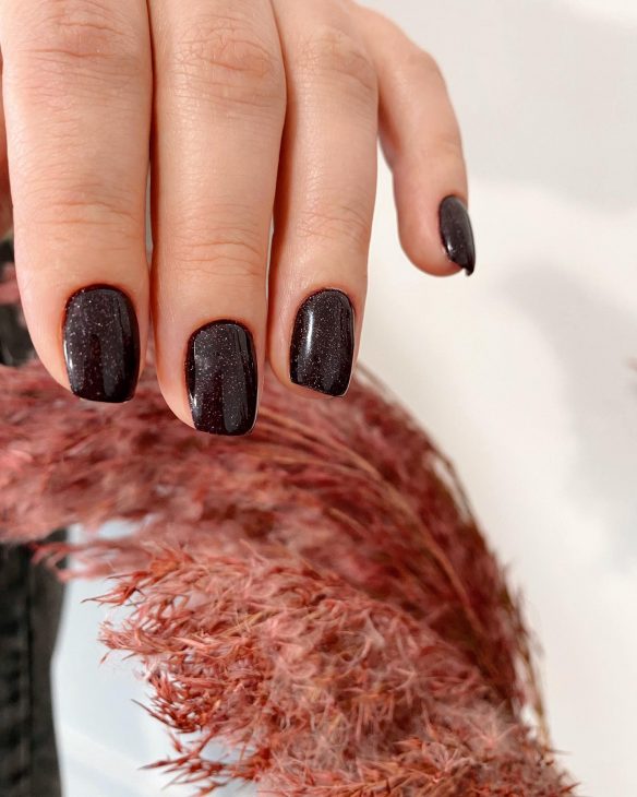 Fall Brown Nails: Chic and Cozy Nail Designs for Autumn