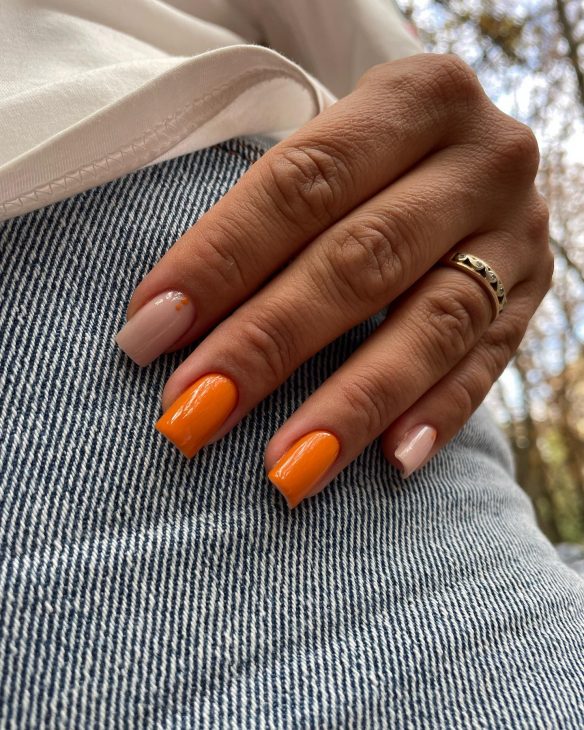 Fall Acrylic Nails 2024: Embrace the Season with Stunning Designs