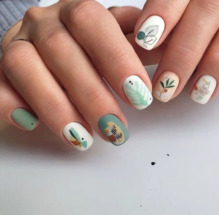 Fall Beach Nails: The Perfect Blend of Autumn and Ocean