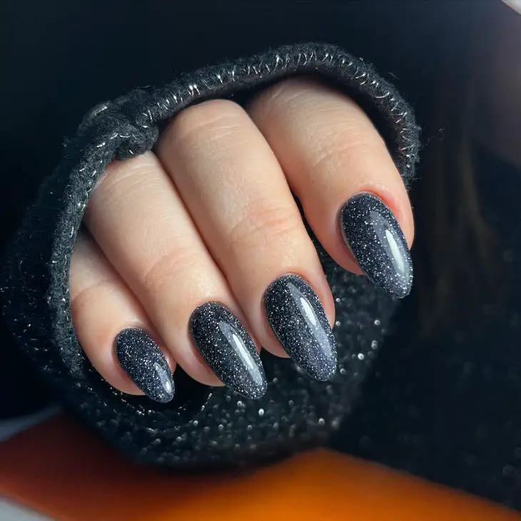 21 Trendy Dark Fall Nail Colors for 2024: Gel, Matte, Acrylic, Dip Powder, and OPI Designs