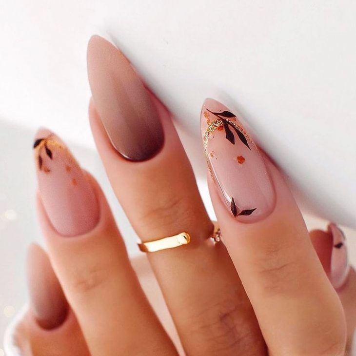 20 Stunning Fall Nails Almond Shape Ideas for 2024: Designs, Short, Long, and French Tips