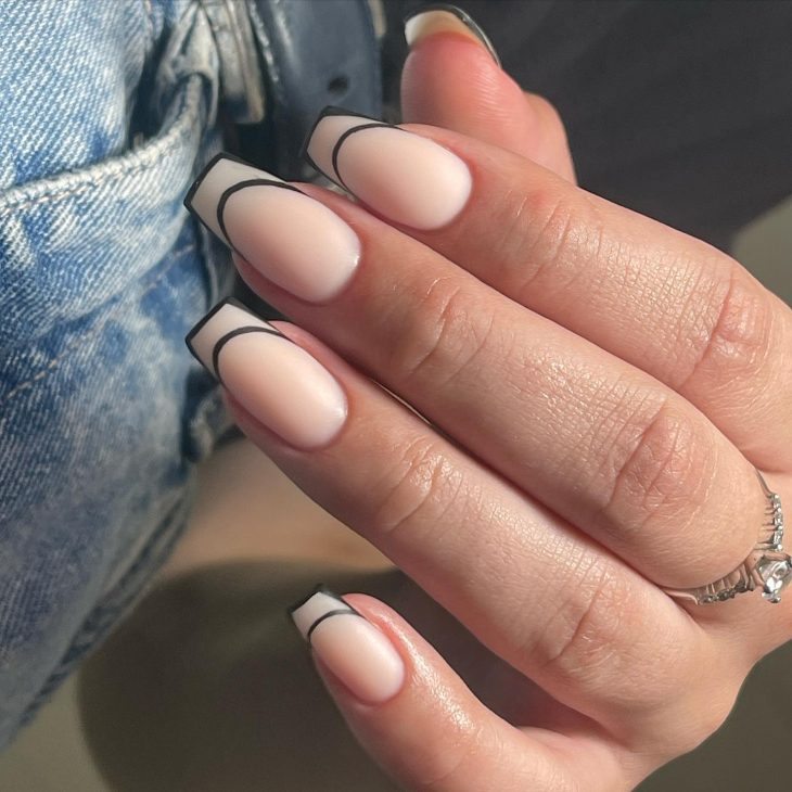 Fall Shellac Nails: Chic Ideas and Designs for the Season