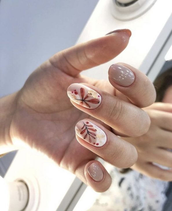 Fall Leaf Nail Art: Embrace the Season with Stunning Designs