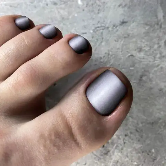 20 Stunning Fall Toe Nail Colors for 2024: Best Autumn Pedicure Ideas and Trends