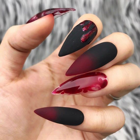 Goth Fall Nails: Embrace the Dark Elegance