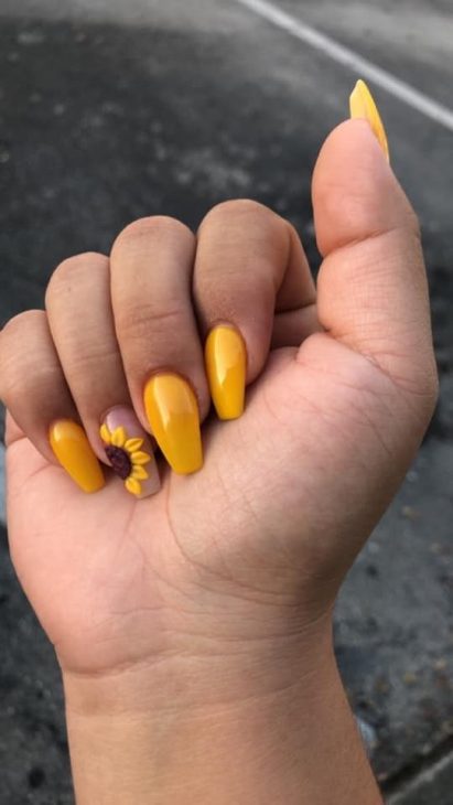 Fall Sunflower Nails: A Guide to Stunning Autumn Designs