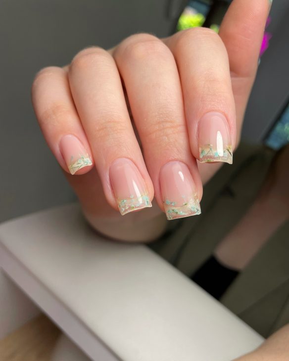 21 Trendy Fall French Tip Nail Designs for 2024: From Classic to Modern Styles