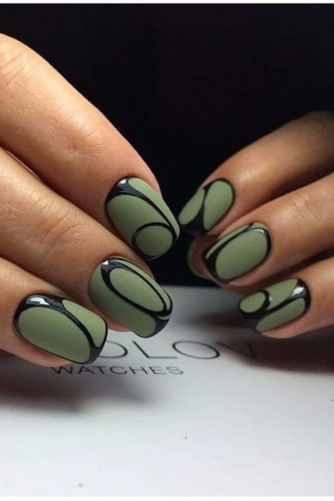 Fall Green Nails 2024: Trendy Designs to Elevate Your Autumn Look