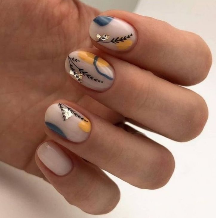 Fall Nail Colors 2024: Trendy Shades and Designs to Try This Season