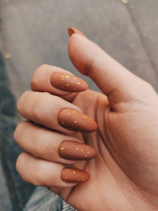 20 Stunning Fall Nails Almond Shape Ideas for 2024: Designs, Short, Long, and French Tips