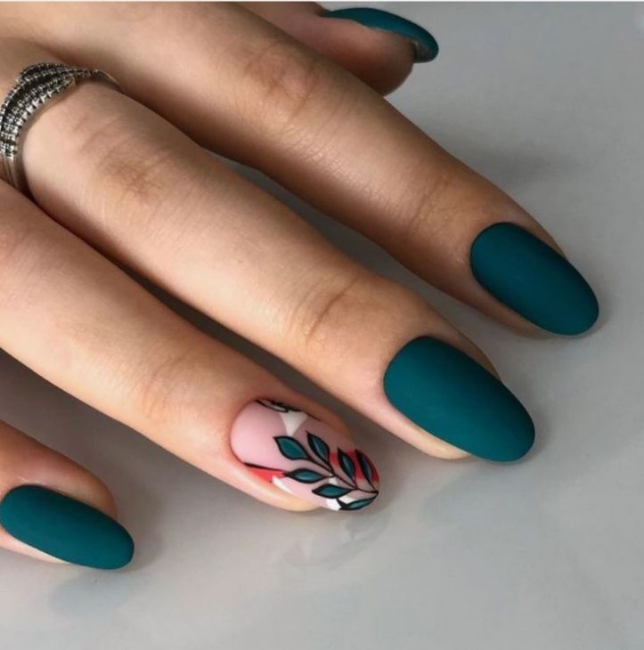 Fall Shellac Nails: Chic Ideas and Designs for the Season